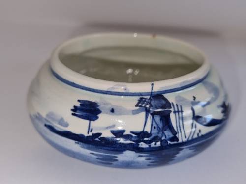 Small Hand painted Delft Blue Item - Made in Holland - Diameter - 8cm