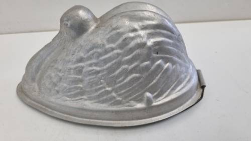 Vintage Duck Shaped Jelly Mould - England - 20cm x 12cm x 10cm