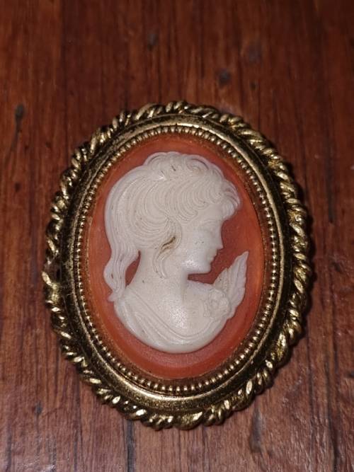 Vintage Brooch