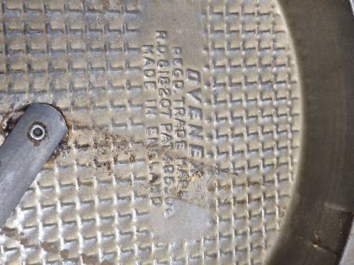 2 x Vintage Baking Pans - Ovenex Made in England - 20cm diameter each