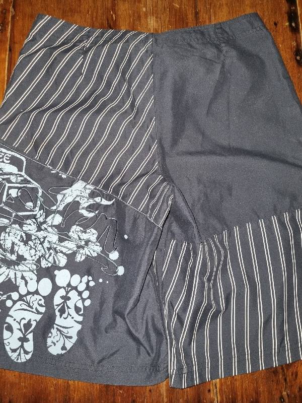 Hang Ten Swimwear / swim Shorts - Size 32