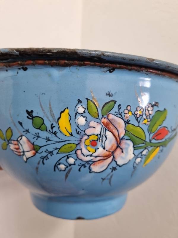 Vintage Blue Enameled Pot with lid