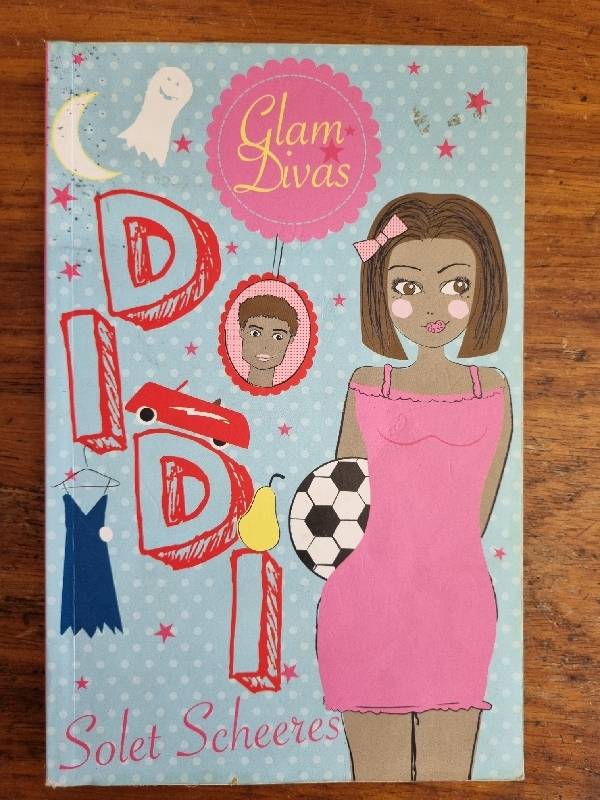 Glam Divas - Solet Scheeres