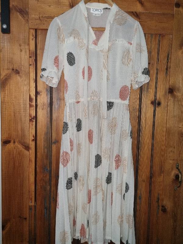 Beautiful Vintage Dress - Size 12
