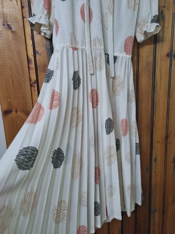 Beautiful Vintage Dress - Size 12
