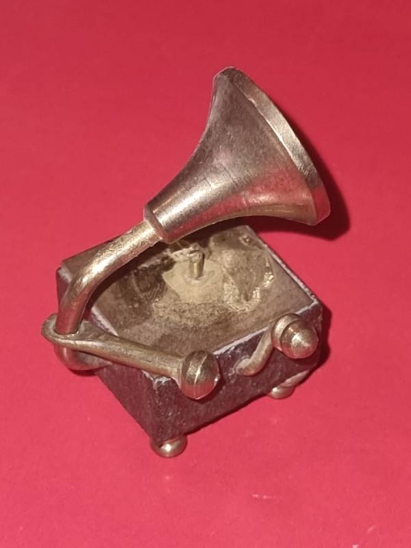Brass Miniature Gramaphone