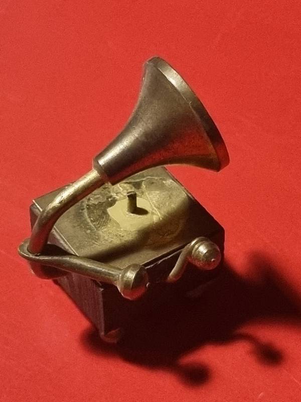 Brass Miniature Gramaphone