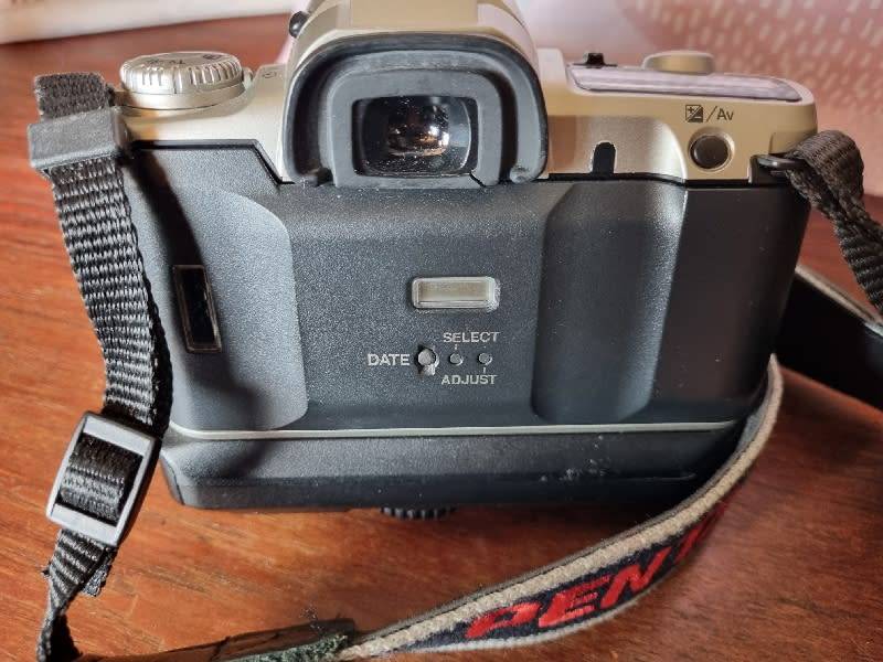 Pentax MZ-50 Camera with Pentax 28-80 Lens