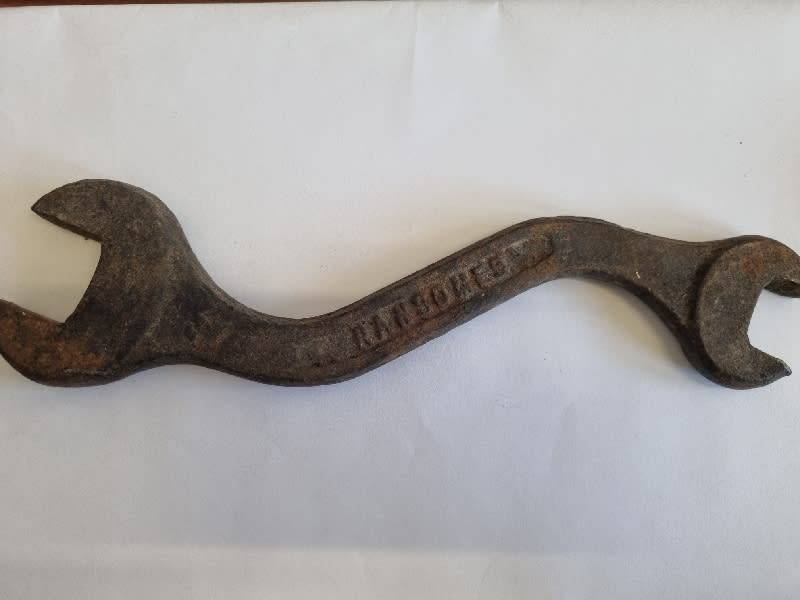 Ransomes Vintage Tool - 27cm