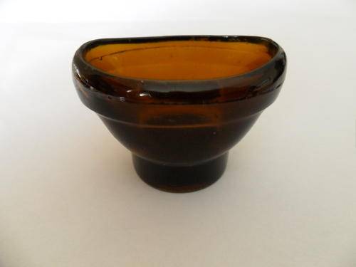 Brown Glass Eye Bath / Rinser