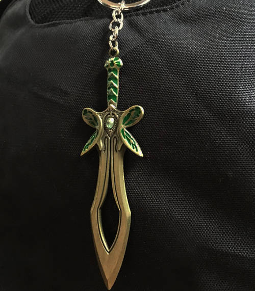 DOTA 2 Butterfly Sword - Keychain