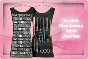 ***Little Black Dress***--- JEWELLERY ORGANISER (Colour PINK)