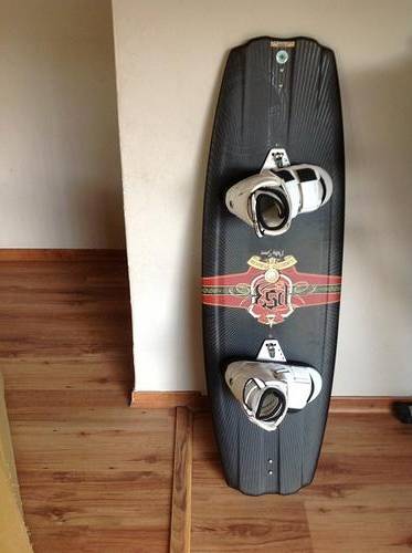 Liquid Force PS3 (Phillip Soven) 137 Wakeboard full house