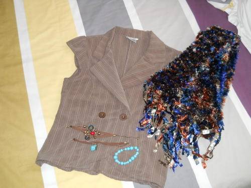 Cropped jacket/waistcoat, scarf and bracelet combo