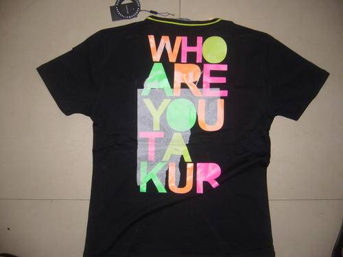 TAKESHY KUROSAWA - V-NECK MNS T - BLACK- JUST IN DONT MISS OUT -