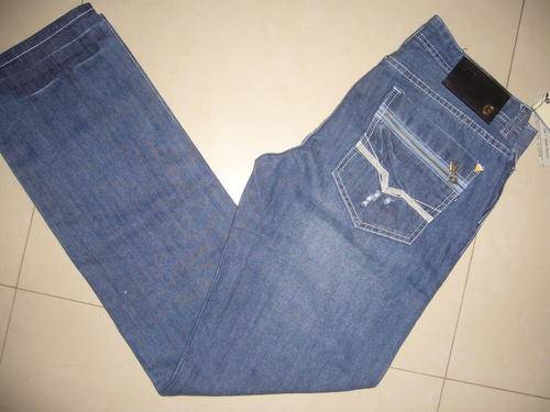 GUESS - REBEL REGULAR FIT - SIZE 32 - DONT MISS CLEARING OUT SALE -