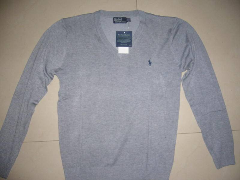 POLO - GREY - V NECK - SIZE MEDIUM - JUST IN DONT MISS IT -