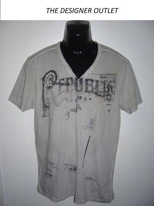 GUESS - MEN'S SUMMER T - SIZE MEDIUM -
