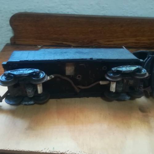 Lionel Steam Train 1666 with Tender 0 Gauge