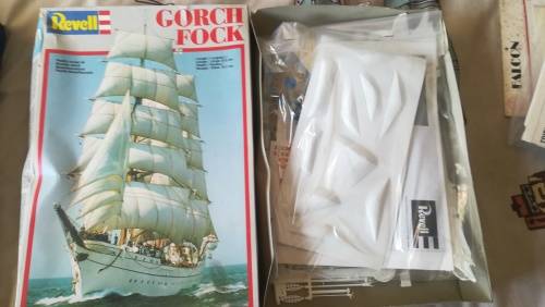 Revell Gorch Fock 1/253