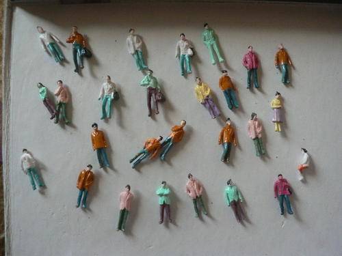 Model Train People, perfect for diorama...