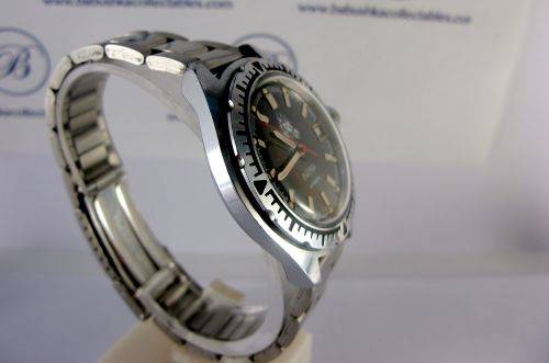 RARE ISSUE! Old Vintage Original Russian AUTOMATIC Watch Vostok USSR Military Factory. 1970-s.