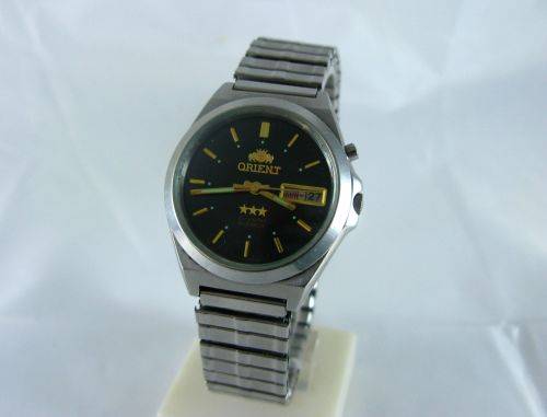 Rare Original Automatic Orient Luxury Wrist Watch Triple Star Day & Date, Black Dial.