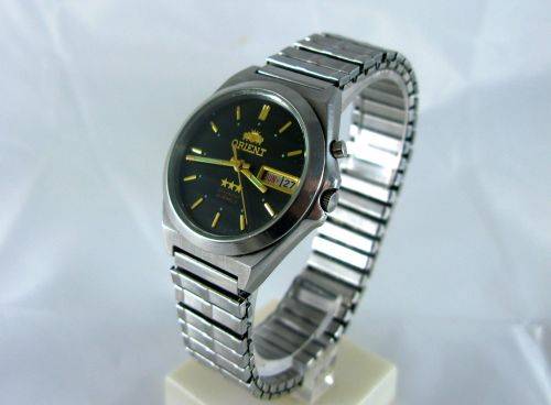 Rare Original Automatic Orient Luxury Wrist Watch Triple Star Day & Date, Black Dial.