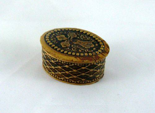 SALE! Unusual Traditional Russian Siberian Birch Bark Trinket Jewelry Box. Hand Made.