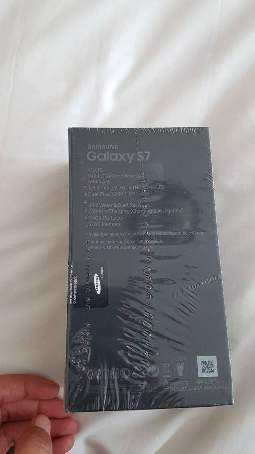 **BRAND NEW** Samsung Galaxy S7