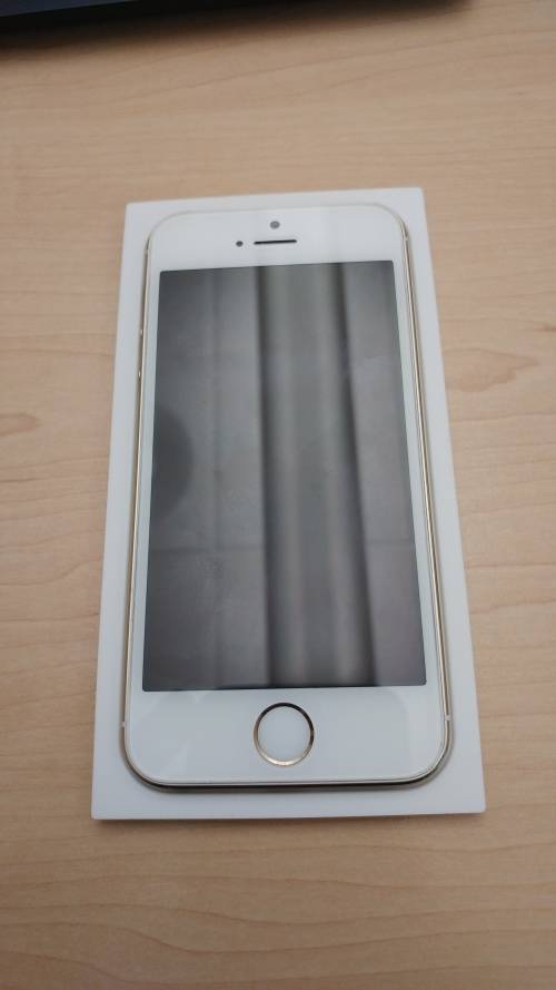**EXCELLENT CONDITION** iPhone 5S 32Gb (Gold)