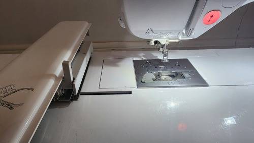 Brother Innov-IS NV880E Embroidery Machine