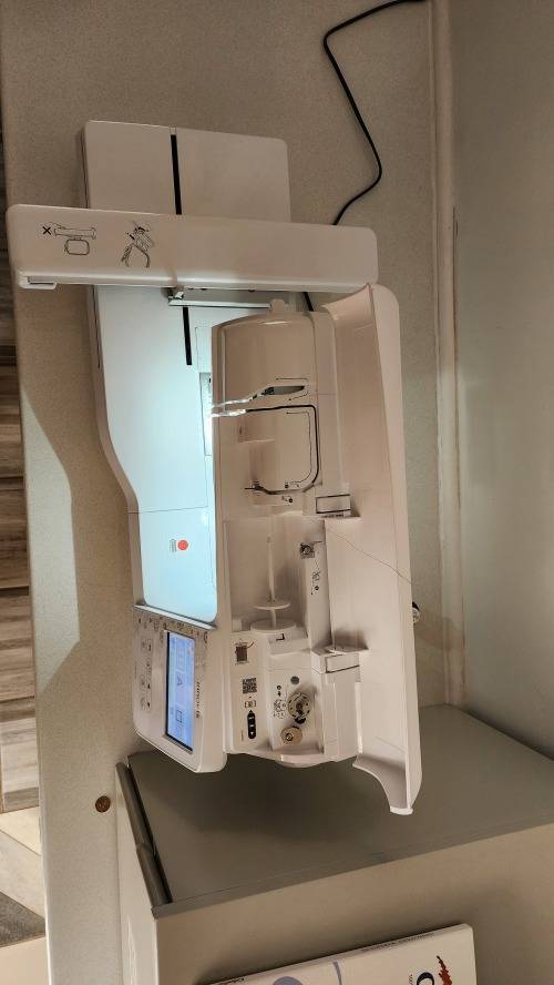 Brother Innov-IS NV880E Embroidery Machine