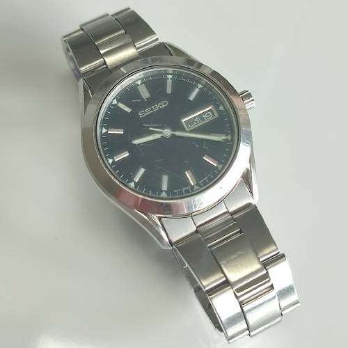 Seiko 7N43- 9070