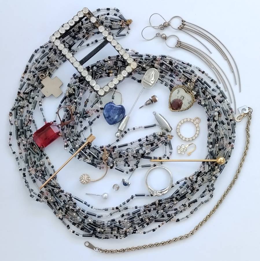 Mixed Lot of Costume Jewellery #C0034