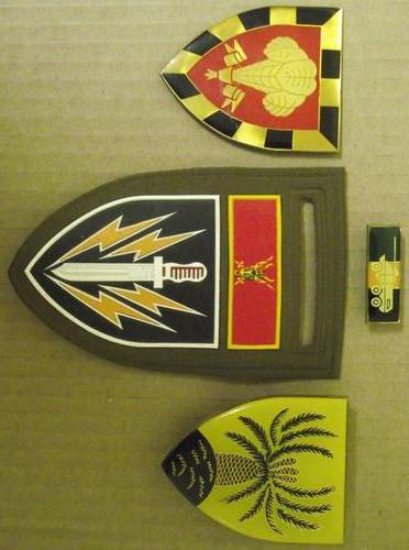 SADF 61 MECHANISED INSIGNIA +1 & 4 SAI S/FLASHES JOBLOT