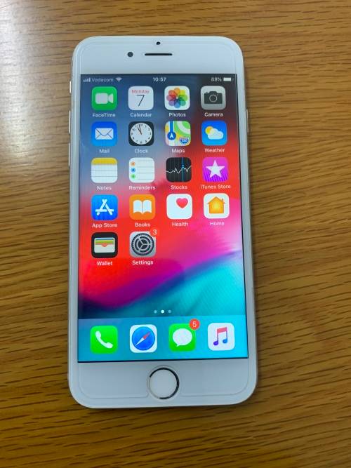 Apple iPhone 64GB