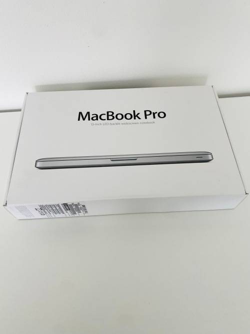 Apple MacBook Pro 13.3-inch | Core i5 2.5GHz | 8GB DDR3 RAM | 500GB HDD | MD101