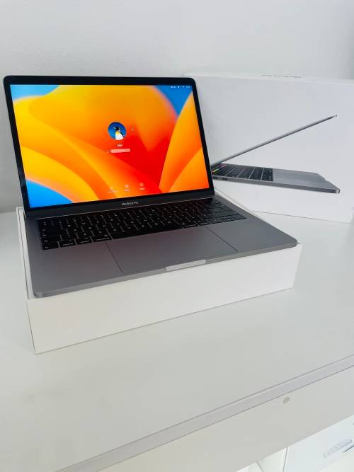 Apple MacBook Pro 13-Inch 2019 |Core i5 1.4GHz  | 8GB Ram | 128 SSD
