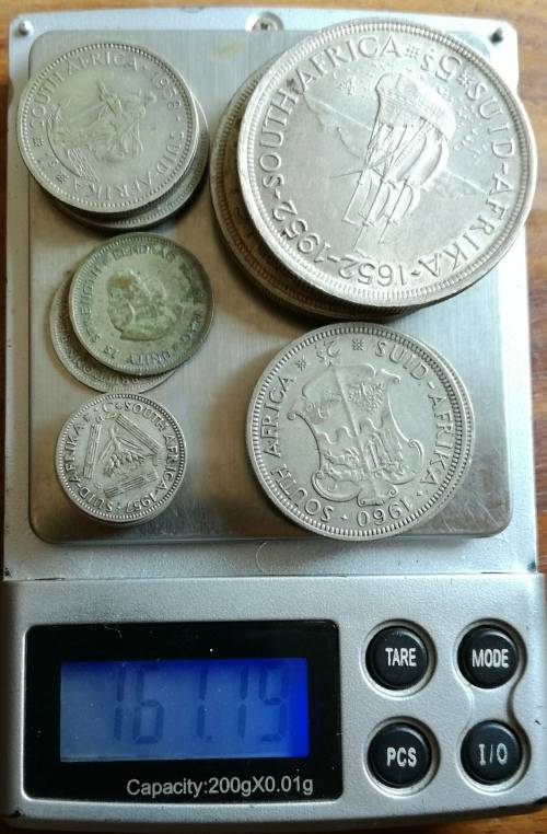 Collection of silver coins from South Africa. 161.19 grams.