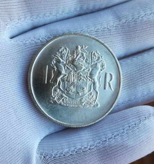 South Africa 1969 UNC-AUNC Silver English one rand.