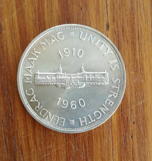 South Africa 1960 Silver 5 Shillings. Good condition.