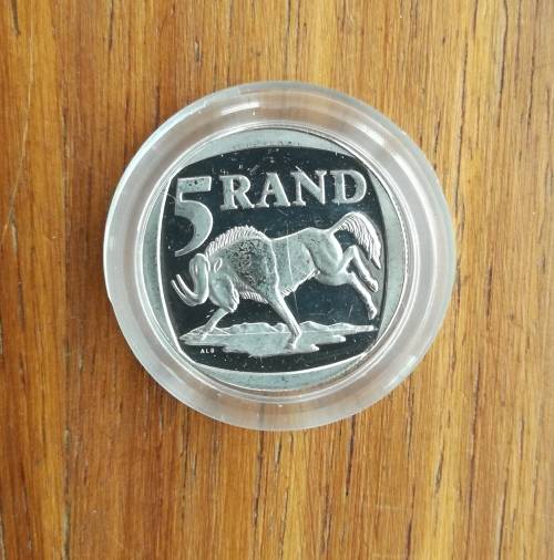 Nelson Mandela 2000 UNC/PROOF R5 in CD Cover.