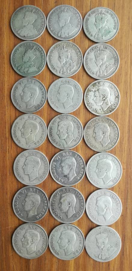 South Africa collection of 21 (80% Silver) Half Crowns. 288.62 grams.