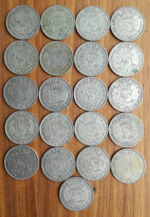 South Africa collection of 21 Silver Half Crowns. 292.44 Grams.