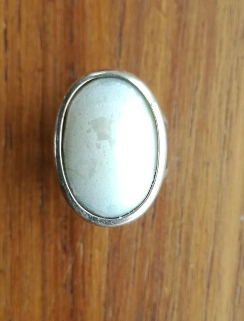 Beautiful sterling silver ladies ring.