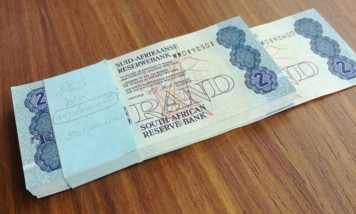 South Africa C.L. Stals 100 Consecutive number Replacement Two Rands. WW0492501-WW0492600