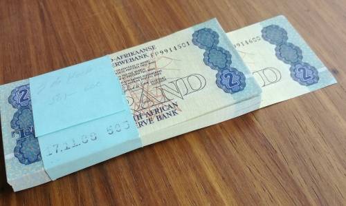 South Africa GPC de Kock 100 Consecutive number Two Rands. FP9914501-FP9914600