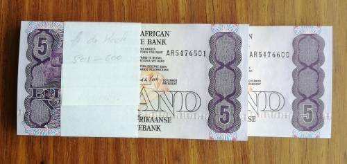 South Africa GPC de Kock 100 Consecutive number Five Rands. AR5476501-AR5476600