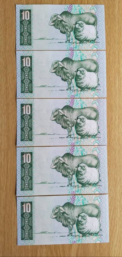 Replacement South Africa 5 UNC Consecutive number de Kock R10 Bank Notes. (632-636)